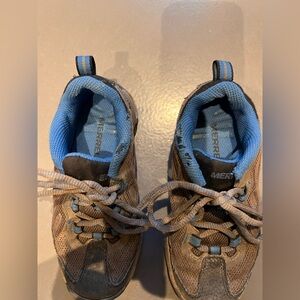 Merrell Toddler Size 11 Hike Shoes in Gray and Blue